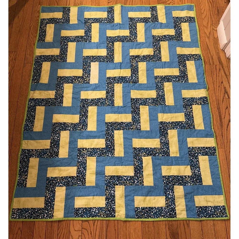 Reversible Rail Fence/Split Rail Fence Pattern & A Cross Pattern Quilt-42